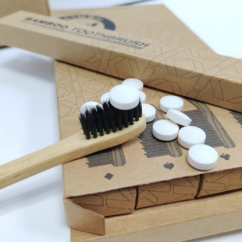 O alvejante dos dentes do tamanho do curso do hotel marca a hortelã orgânica do comprimido do colutório do removedor do mau hálito do dentífrico contínuo