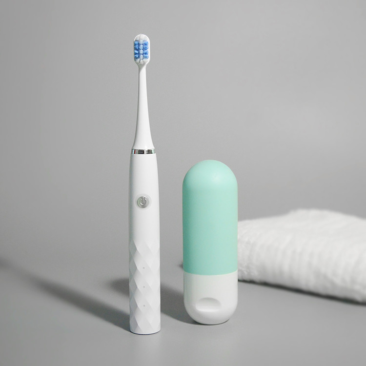 OEM da escova de dentes do cuidado da escova de dentes e estoque orais profissionais clareando elétricos, marcas próprias personalizadas